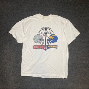 vintage ncaa Ohio state vs Michigan big helmets white shirt size large